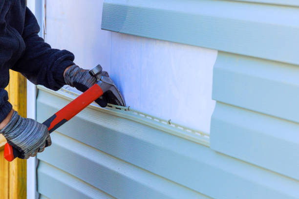 Reliable Siding Replacement contractor in Hurst, TX by Squared Siding